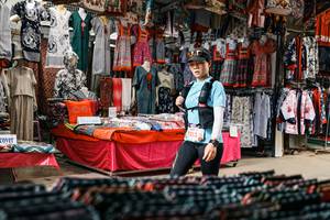 BIB: 
                            <button type="button" onclick="openModal(25556706)" class="btn btn-primary btn-sm float-right btn-popup" data-toggle="modal" data-target=".modal-high-quality">
                        <i class="fas fa-shopping-cart"></i> Add to Cart
                    </button>
                                            <button type="button" onclick="isThisMe(25556706, true)" class="btn btn-success btn-sm float-right btn-popup btn-isme hidden" data-toggle="tooltip" data-placement="bottom" title="นี่คือรูปของคุณใช่ไหม คลิกที่นี่เพื่อเอาเข้าอัลบั้ม">
                        <i class="fas fa-plus"></i> Add to album
                    </button>
                    <button type="button" onclick="isThisMe(25556706, false)" class="btn btn-warning btn-sm float-right btn-popup btn-isnotme hidden">
                        <i class="fas fa-ban"></i> Remove from album
                    </button>
